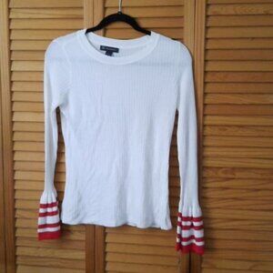 International Concepts Rib Knit Bell Sleeve Sweater Size Small.